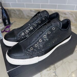 Converse Black Sequin Low-Top Sneakers  Womens 9.5 Barely Worn Used w/ Box